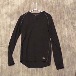 Black long sleeve T-shirt